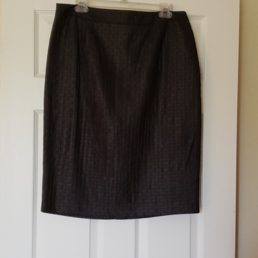 NWOT, Harve Bernard Skirt, 12